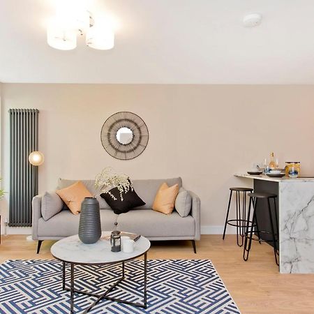 Modern City Centre 2 Bedroom 2 Bathroom Apartments, Main Door Ground With Private Parking Edimburgo Exterior foto